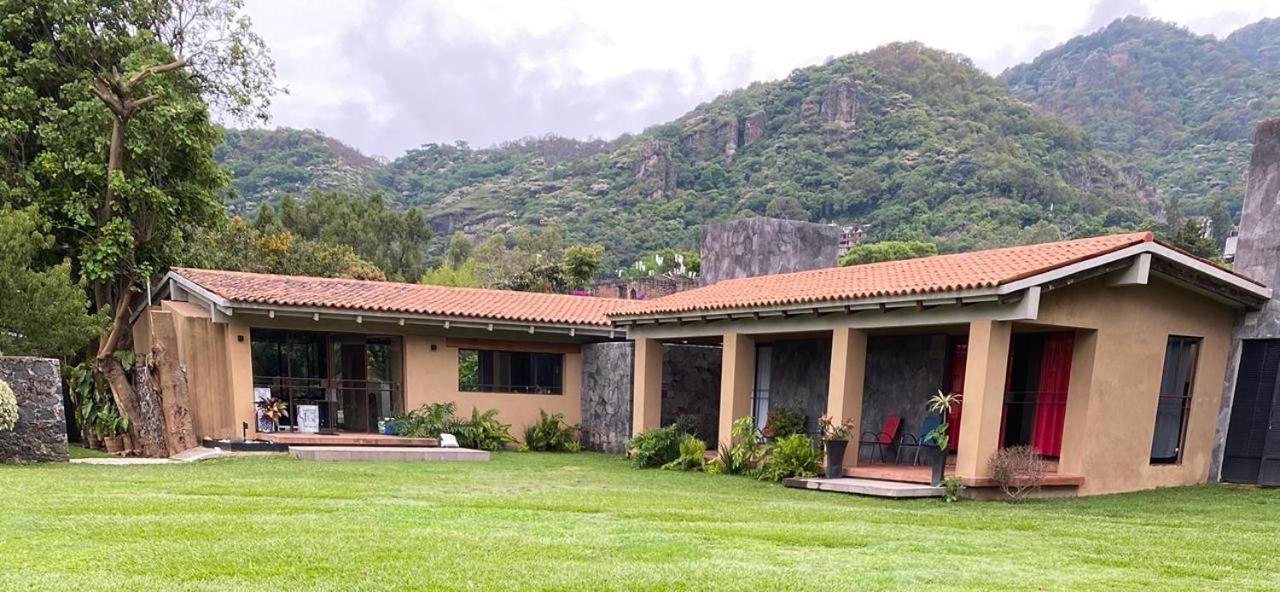 Hostal Villa Quieta Tepoztlán Exterior photo